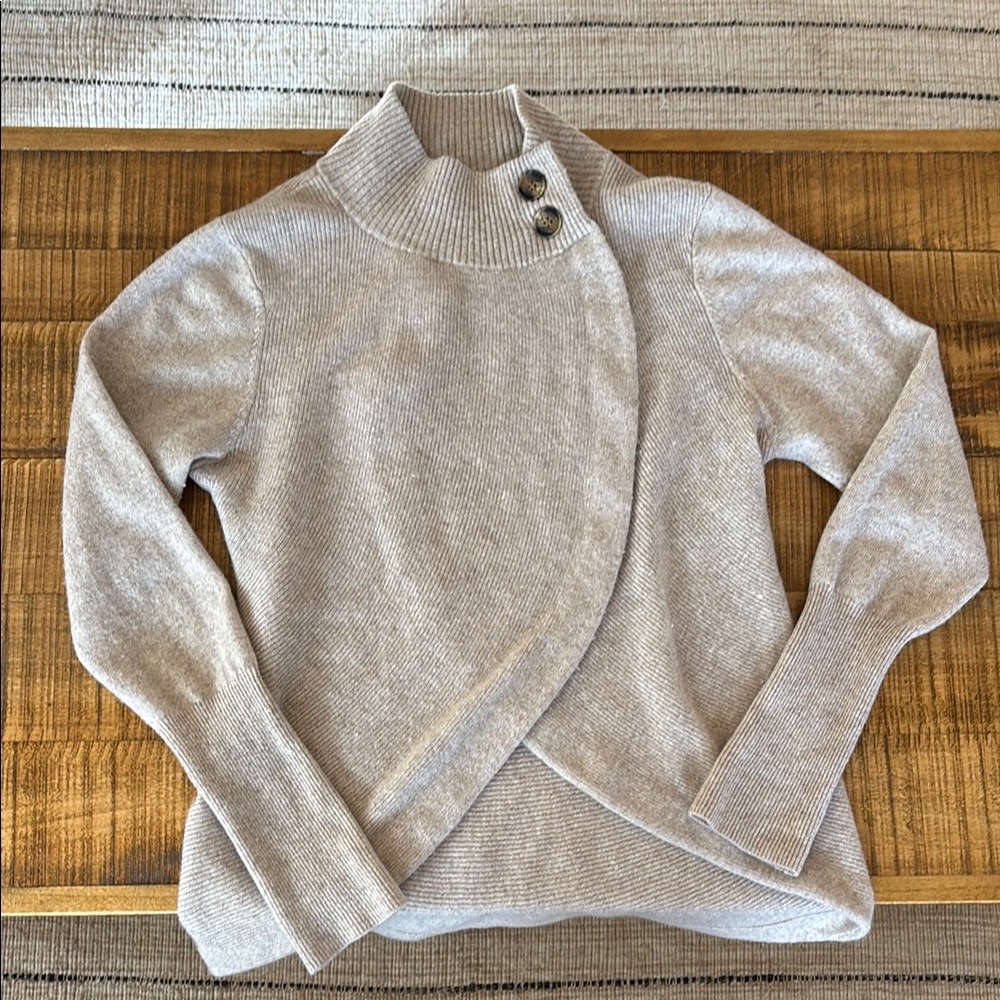 Women's Beige Sweater